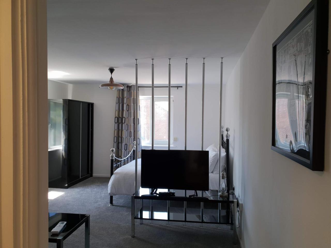 River Court Apartments Lets Cambridge  Exterior photo
